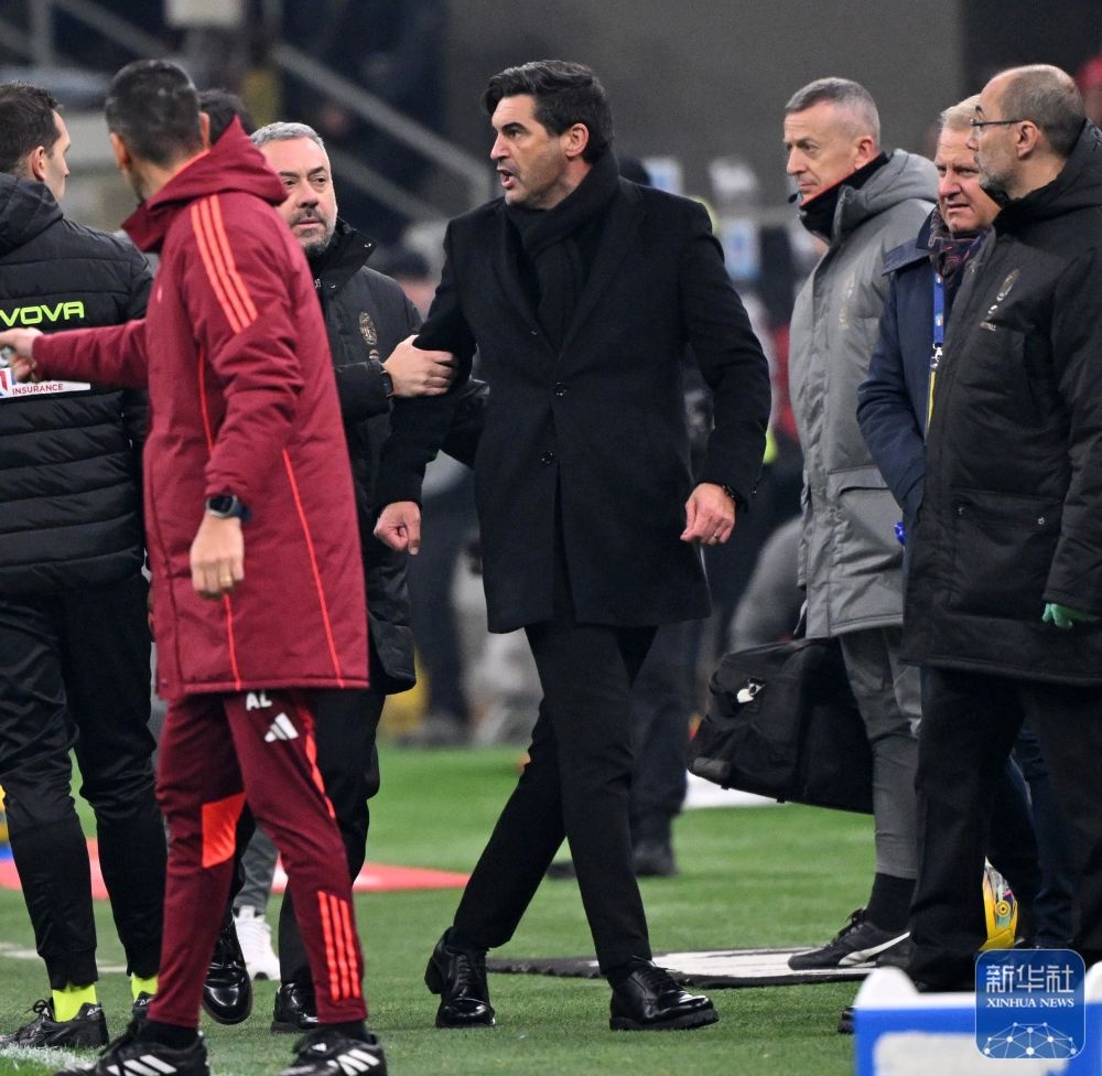 包含转会期国王杯焦点战，AC米兰防线松动，引发热议，控场能力受关注的词条